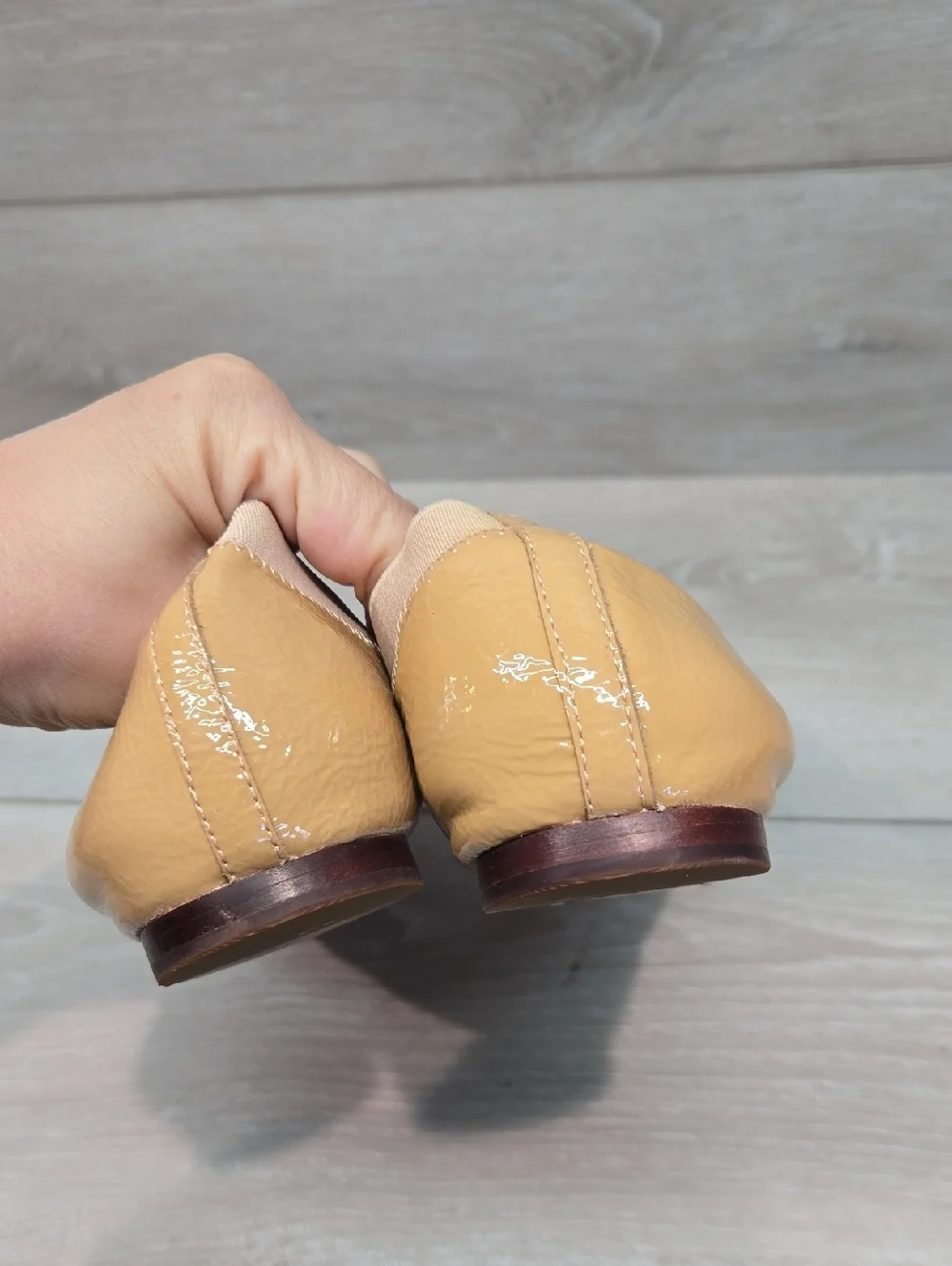 Tory Burch Nude Gold Logo Patent Leather Ballet Flats Shoes Sz 9M